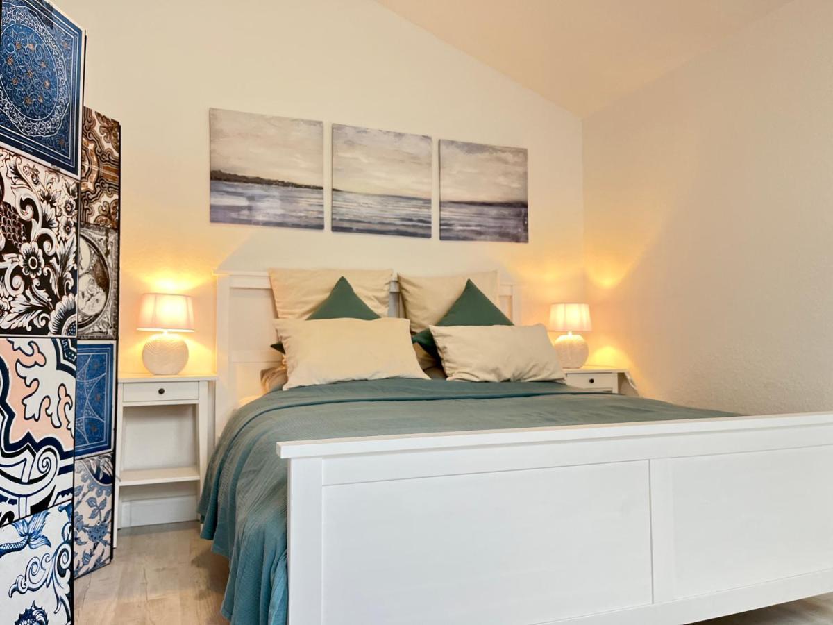 Apartment Meerzeit Mit Terrasse Husum  Exterior photo